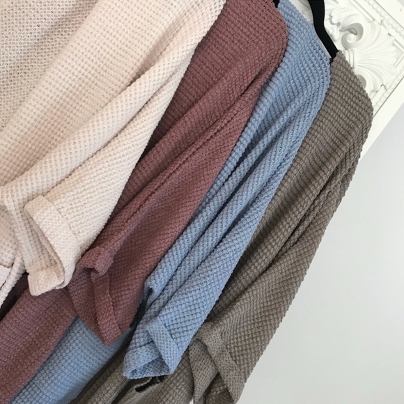 Four Seasons Blue Cardigan - Picture 6 of 7